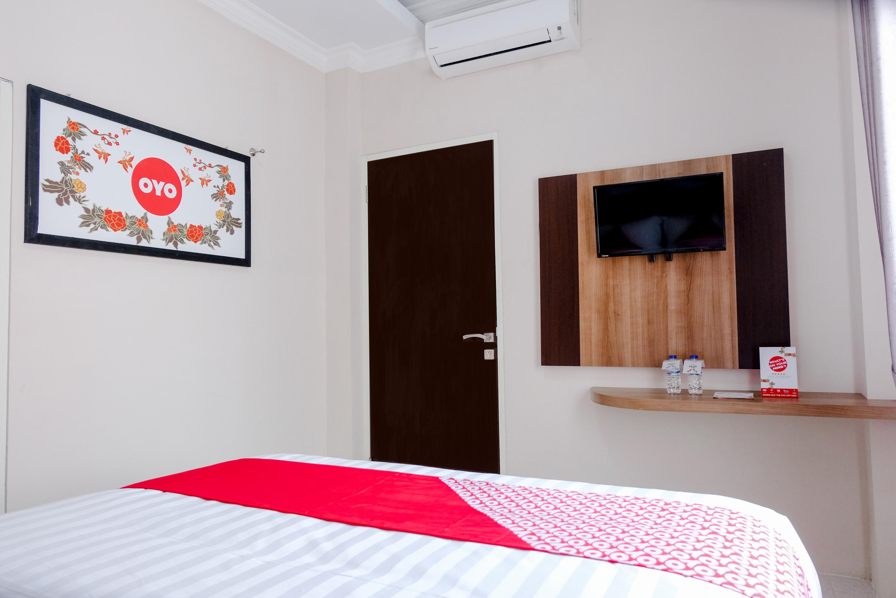 Noura Guest House Syariah Malang Exterior photo
