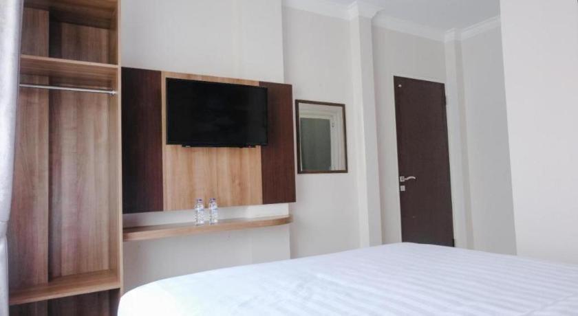 Noura Guest House Syariah Malang Exterior photo